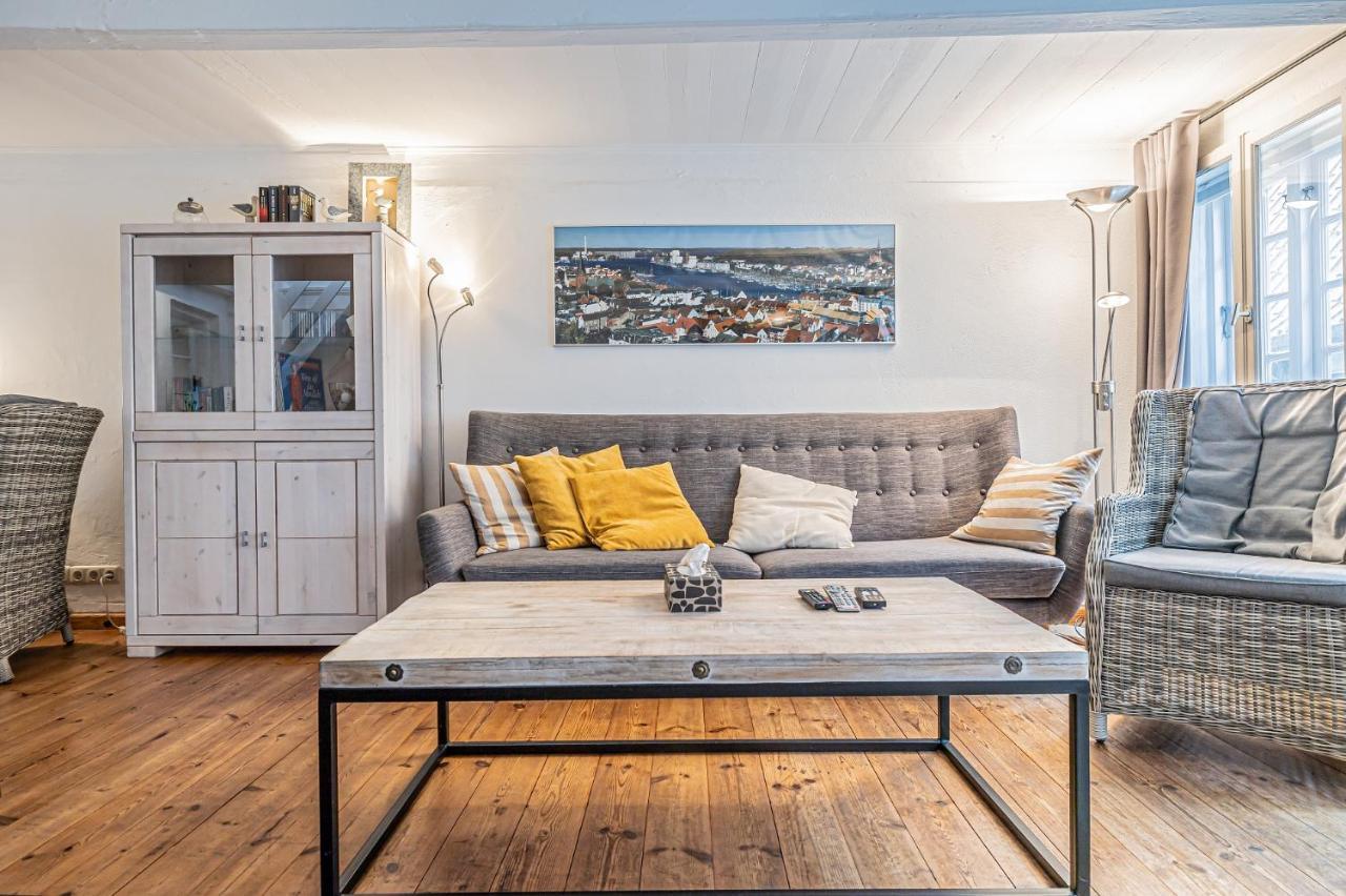 Fewo1846 - Kaete-Lassen-Huus - Uriges Haeuschen Auf 3 Ebenen Mit Dachterrasse Am Hafen Flensburg Exteriör bild