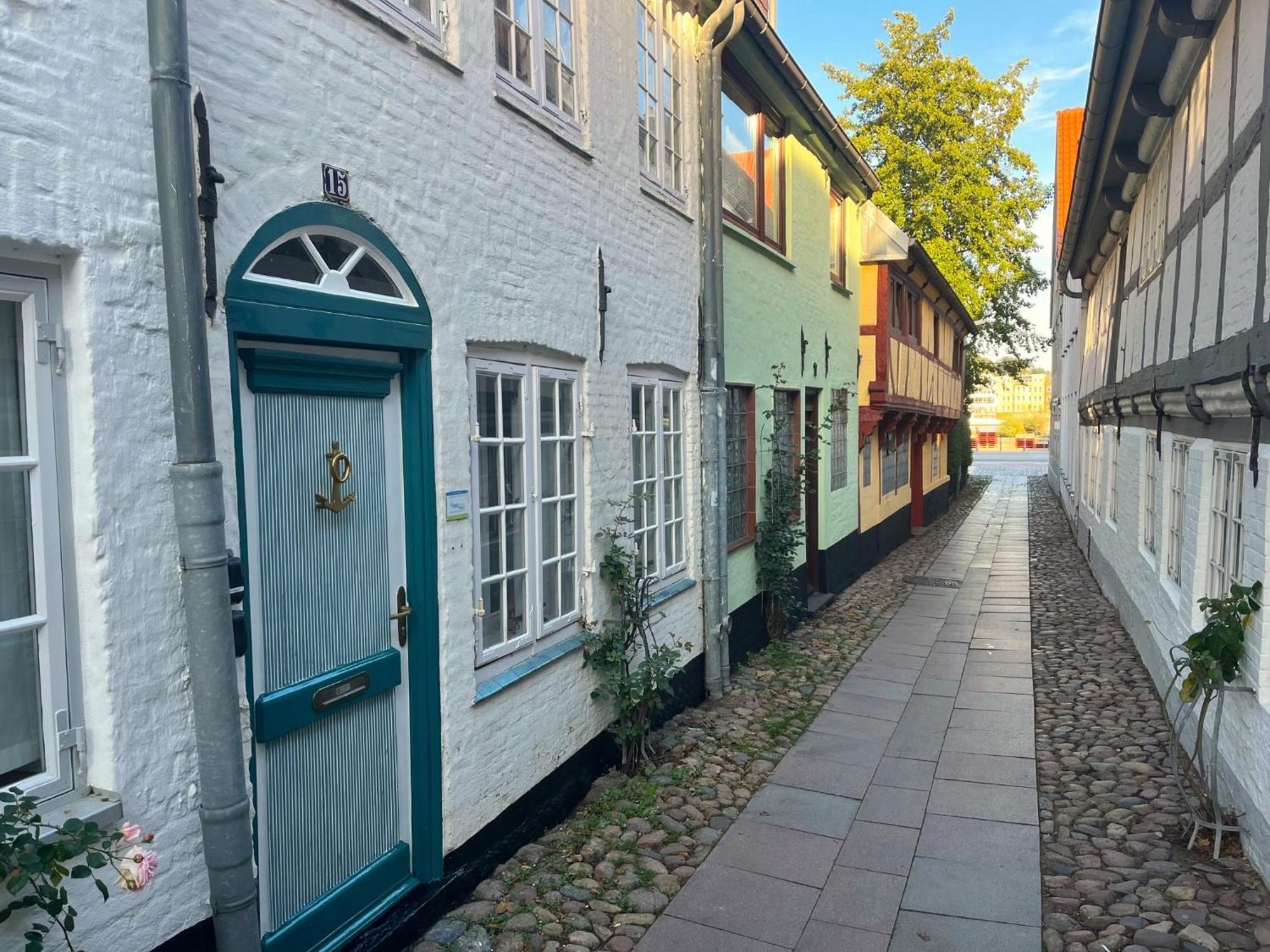 Fewo1846 - Kaete-Lassen-Huus - Uriges Haeuschen Auf 3 Ebenen Mit Dachterrasse Am Hafen Flensburg Exteriör bild