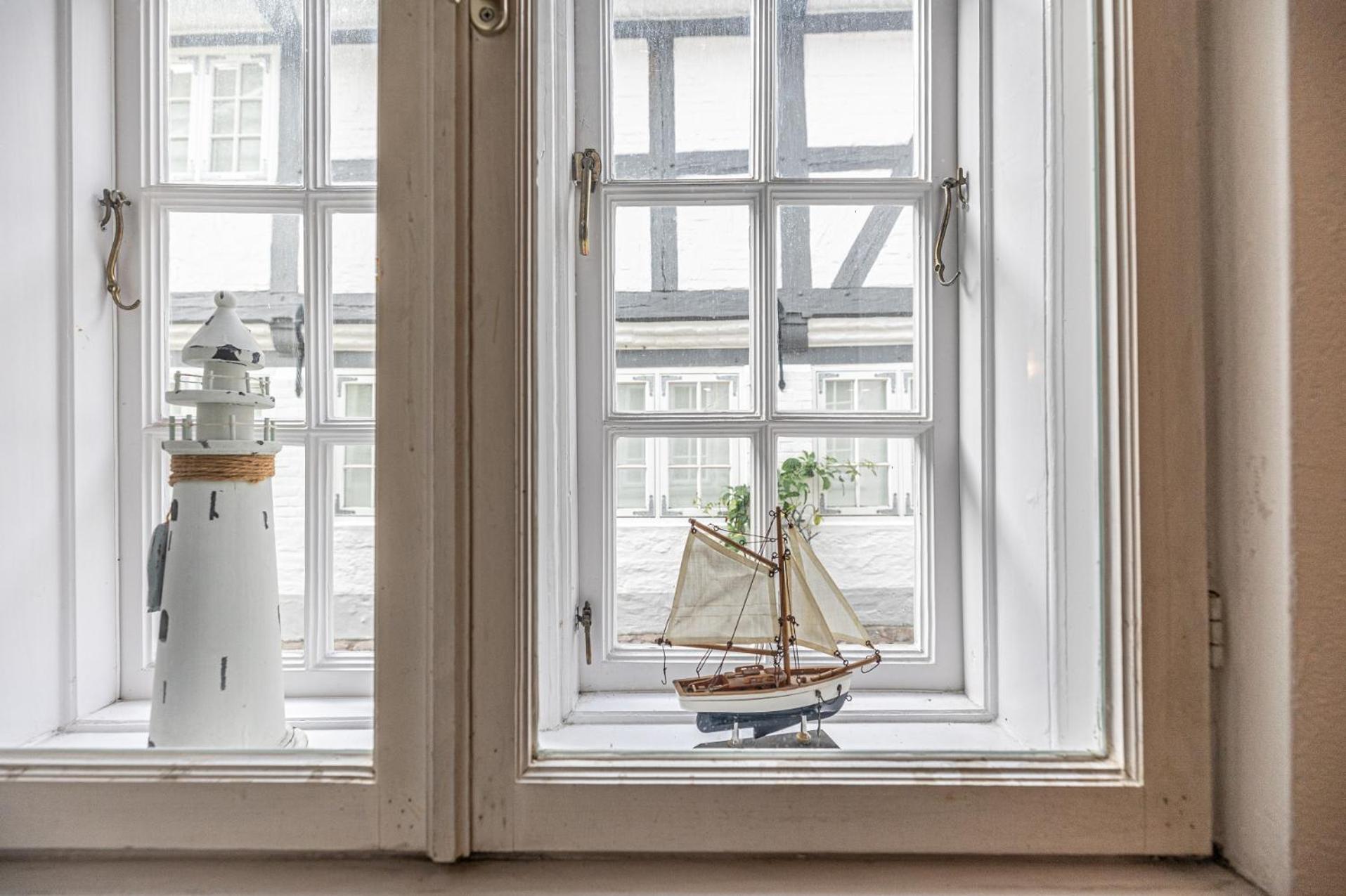 Fewo1846 - Kaete-Lassen-Huus - Uriges Haeuschen Auf 3 Ebenen Mit Dachterrasse Am Hafen Flensburg Exteriör bild